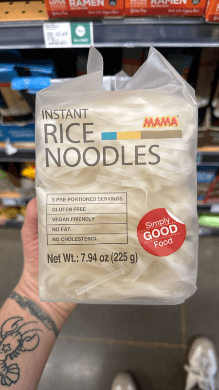 Mama Rice Noodles Instant - 225 Gr
