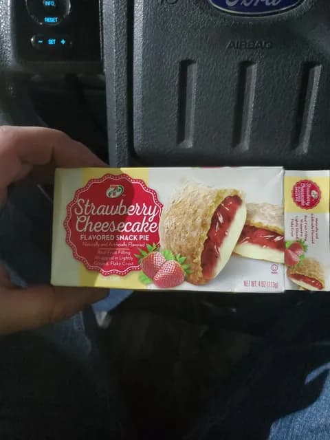 7 Select Strawberry Cheesecake Flavored Snack Pie