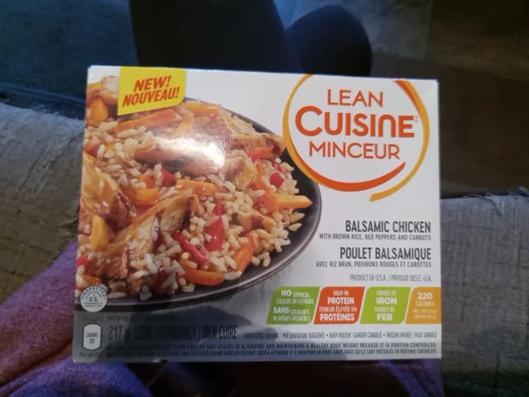 Lean Cuisine Balsamic Chicken With Brown Rice, Red Peppers And Carrots