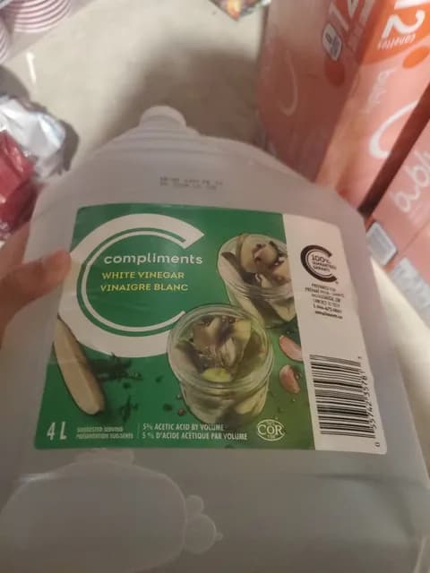 Compliments White Vinegar