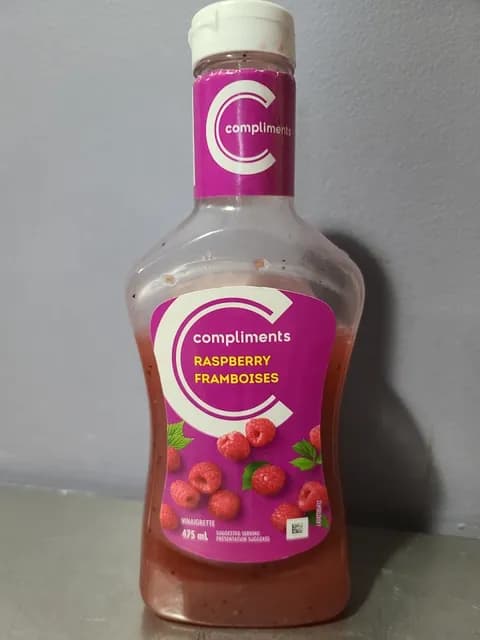 Compliments Raspberry Framboises Vinaigrette