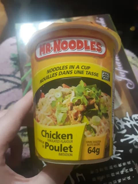 Mr. Noodles Chicken Simulated Flavour Noodles In A