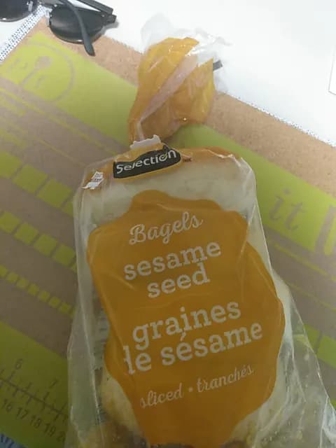 Selection Bagels Sesame Seed Sliced