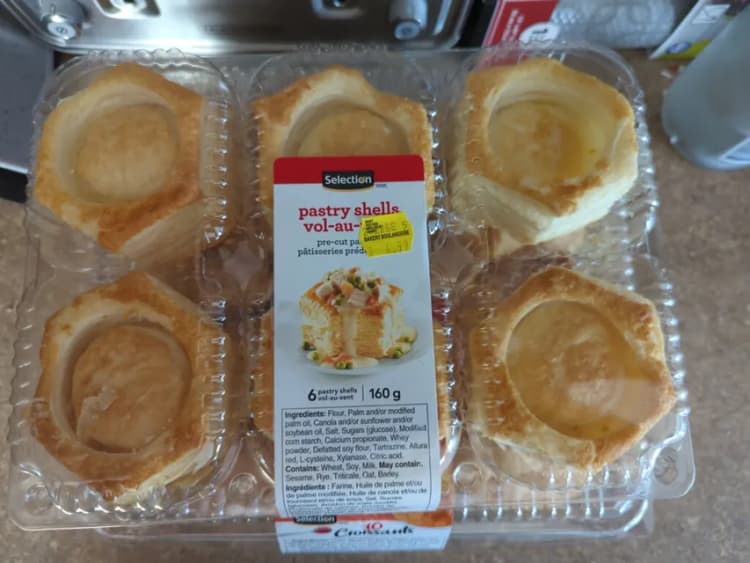 Selection Pre-Cut Pastry Shells