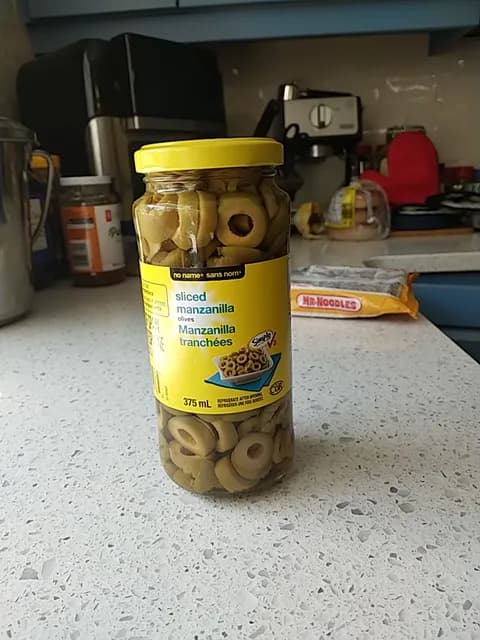 No Name Sliced Manzanilla Olives