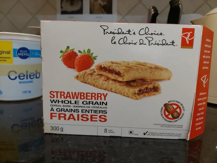 President'S Choice Strawberry Whole Grain Cereal Bars