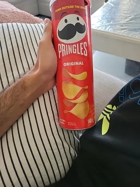 Pringles Original Potato Chips