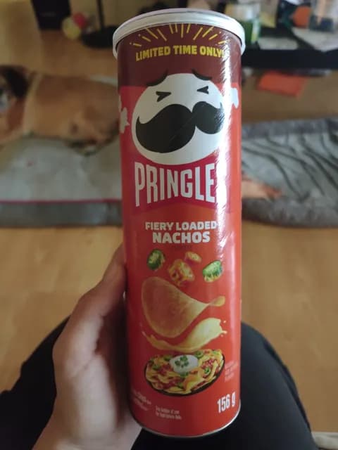 Pringles Fiery Loaded Nachos Flavour Potato Chips