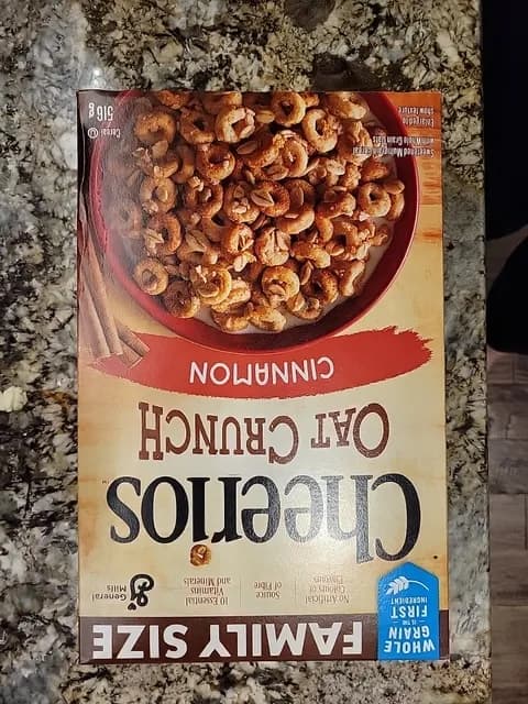 Cheerios Oat Crunch Sweetened Multigrain Cereal
