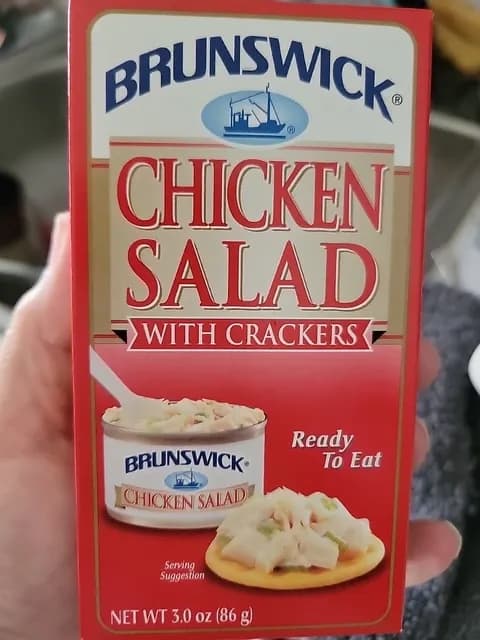 Brunswick Chicken Salad With Crackers