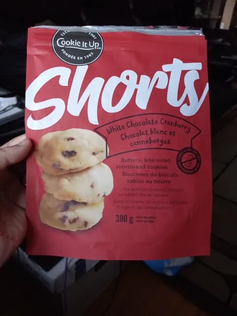 Cookie It Up White Chocolate Cranberry Shorts