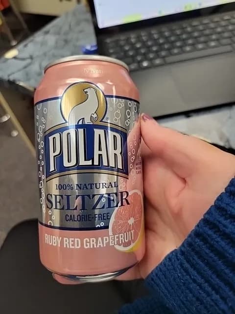 Polar 100% Natural Seltzer Ruby Red Grapefruit