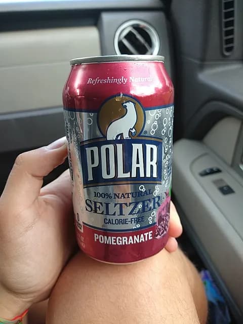 Polar 100% Natural Pomegranate Seltzer