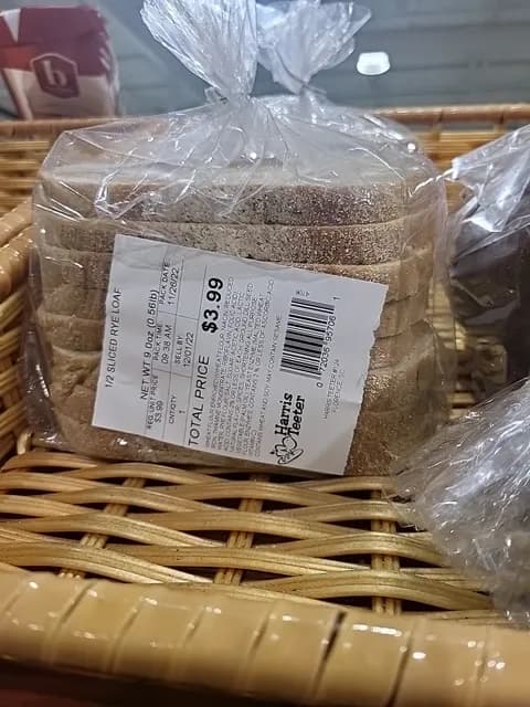 Harris Teeter 1/2 Sliced Rye Loaf