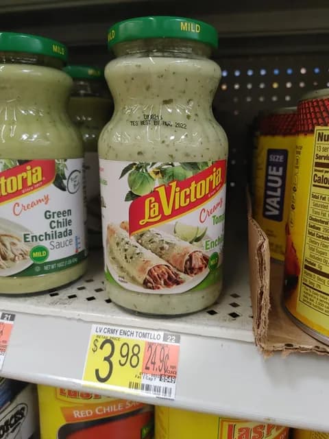 La Victoria Creamy Mild Tomatillo Lime Enchilada Sauce