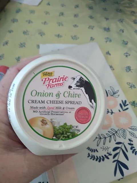 Prairie Farms Onion & Chive Cream Cheese Spread