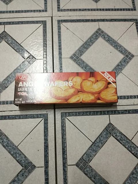 Ojo Angel Wafers