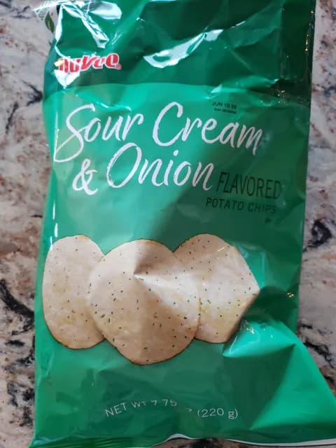 Hy-Vee Sour Cream & Onion Potato Chips