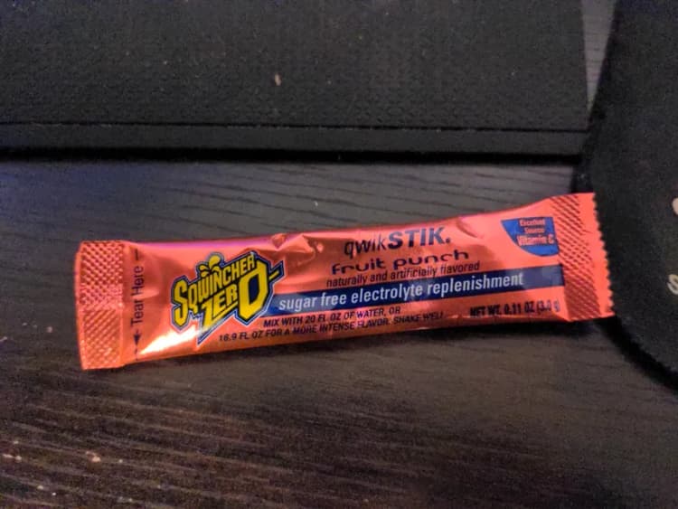 Sqwincher Zero Qwik Stik Sugar Free Fruit Punch Electrolyte Replenishment