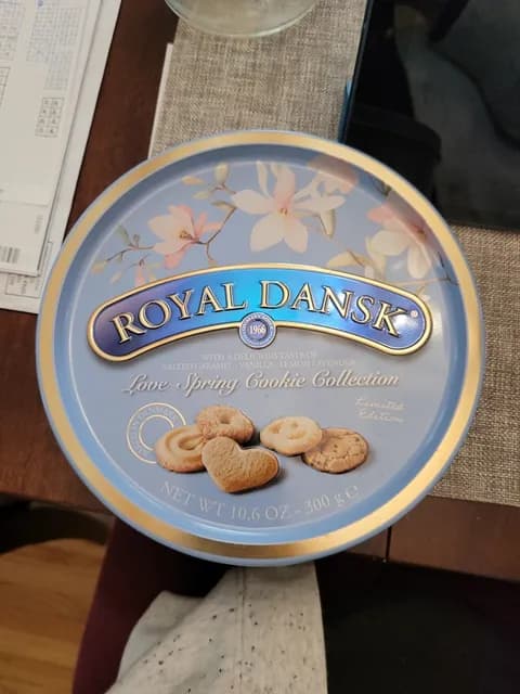 Royal Dansk Love Spring Cookie Collection
