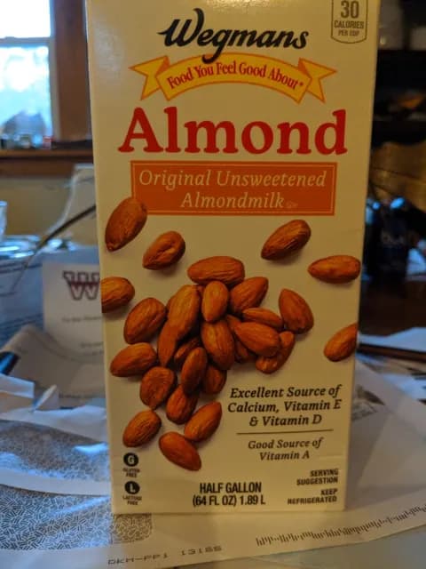 Wegmans Almond Original Unsweetened Almondmilk