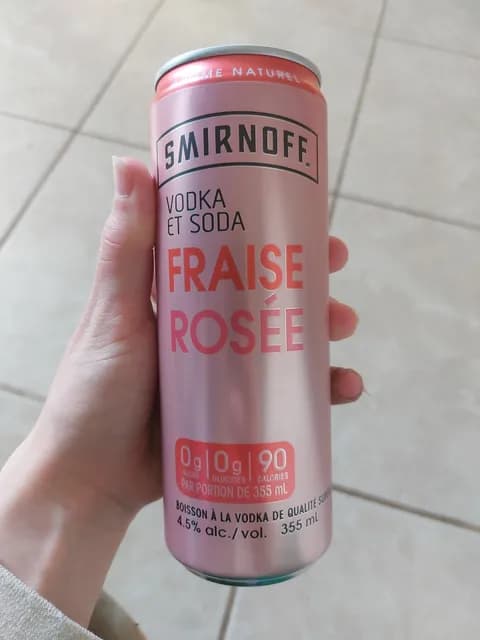 Smirnoff Vodka & Soda Strawberry Rose