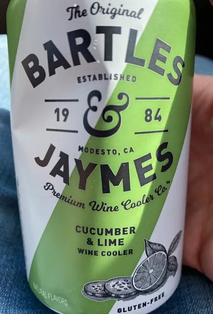 Bartles & Jaymes Cucumber & Lime Wine Cooler