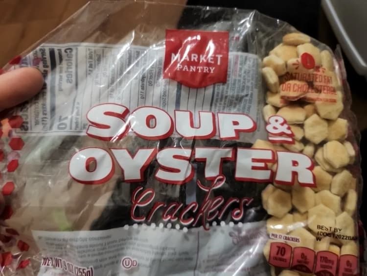 Market Pantry Soup & Oyster Crackers
