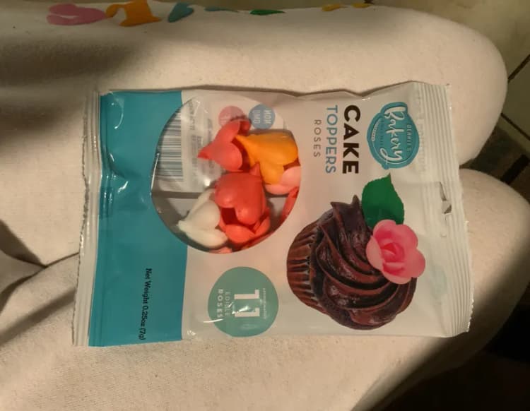 Gerrit'S Bakery Roses Cake Toppers