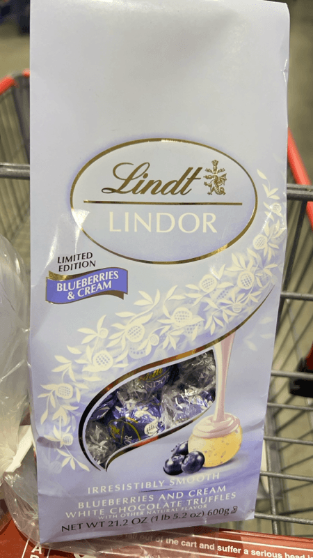 Lindt Lindor Blueberries & Cream White Chocolate Truffles