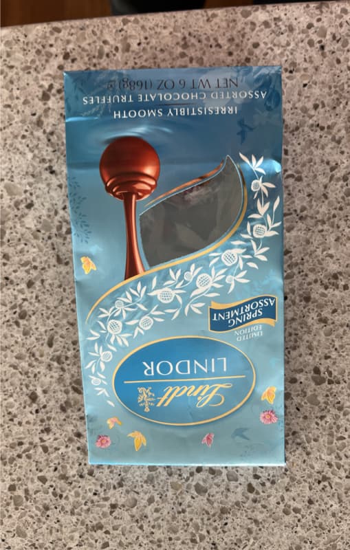 Lindt Lindor Limited Edition Spring Assortment Chocolate Truffles