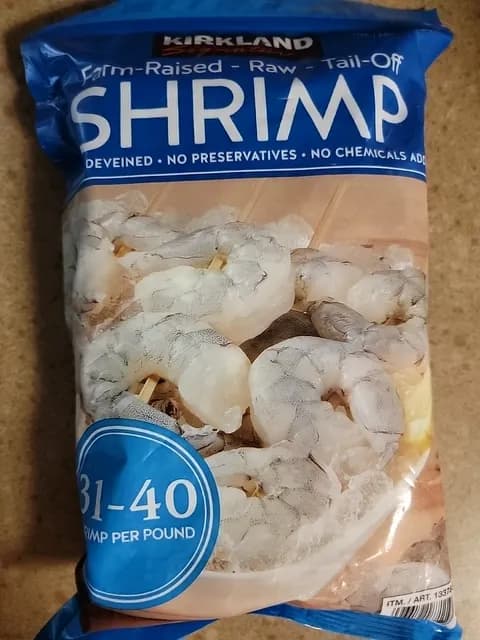 Kirkland Signature Farm-Raised Raw Tail-Off Shrimp