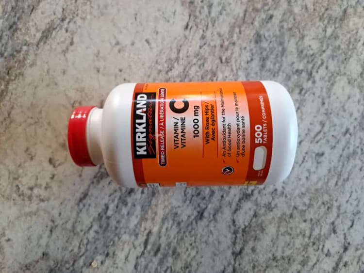 Kirkland Signature Vitamin C With Rose Hips