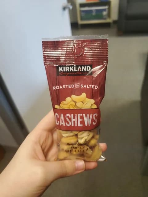 Kirkland Signature Roasted And Salted Cashews