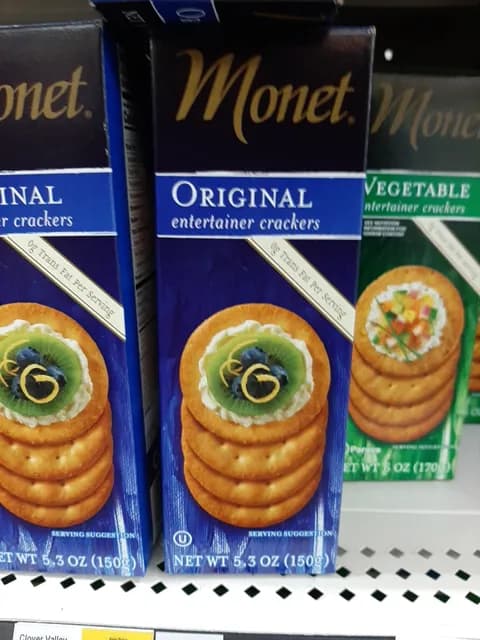 Monet Original Entertainer Crackers