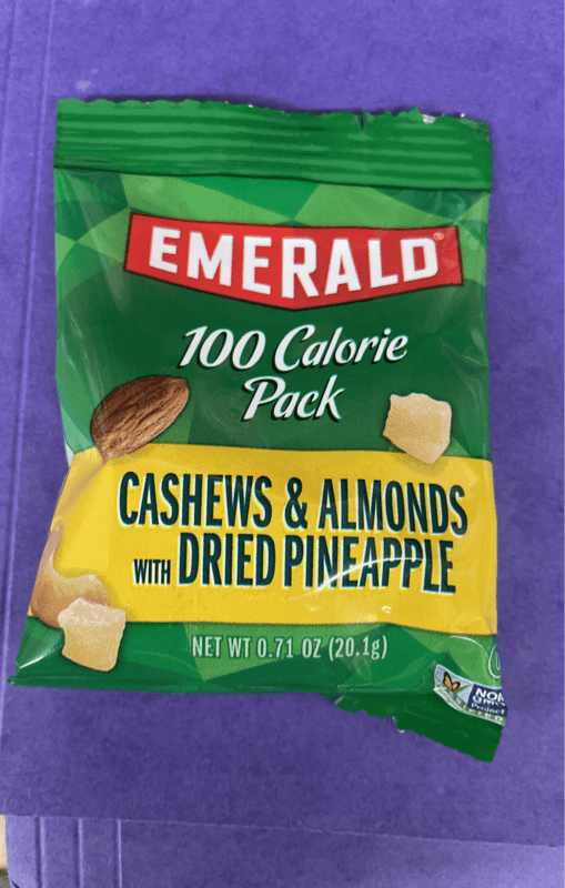 Emerald Cashew & Almonds With Dried Pineapple