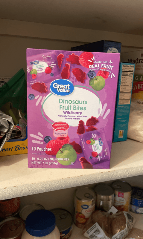Great Value Dinosaurs Fruit Bites Wildberry