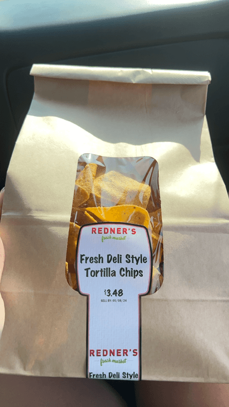 Redner'S Fresh Market Fresh Deli Style Tortilla Chips