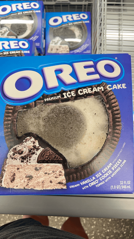 Oreo Premium Ice Cream Cake Creamy Vanilla Ice Cream With Orea Cookie Pieces Topped With Whipped Icing
