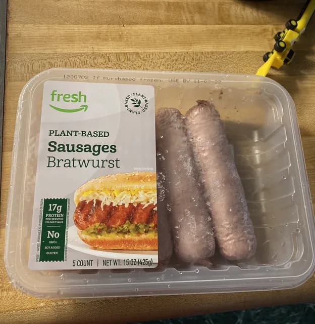 Fresh Plant-Based Sausages Bratwurst