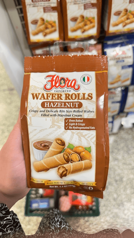 Flora Imported Wafer Rolls Hazelnut