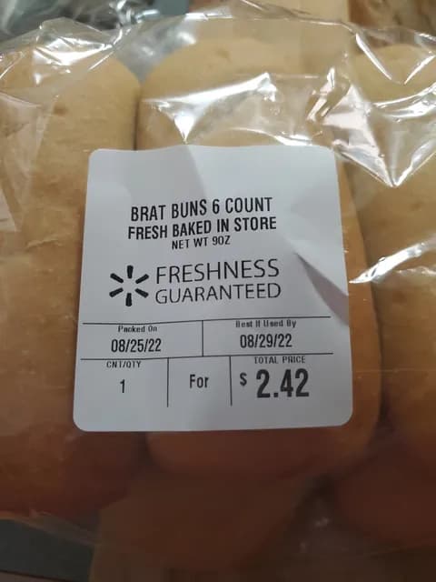 Freshness Guaranteed Brat Buns