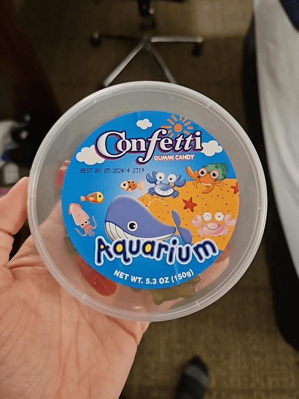 Confetti Aquarium Gummi Candy