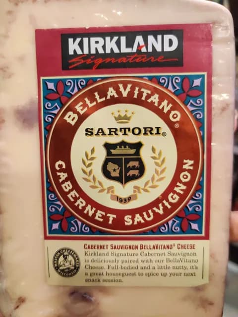 Kirkland Signature Sartori Cabernet Sauvignon Bellavitano Cheese