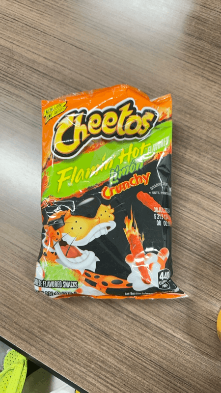 Cheetos Flamin' Hot Limon Crunchy Cheese Flavored Snacks