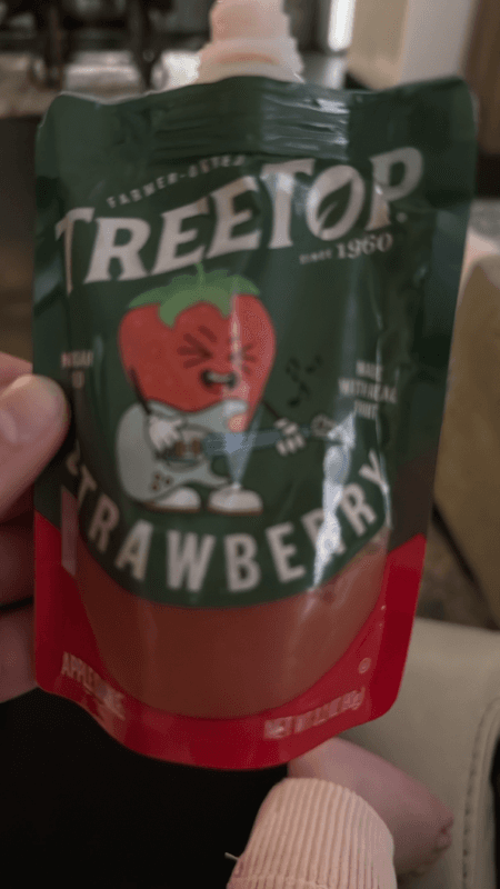 Treetop Apple Sauce Strawberry