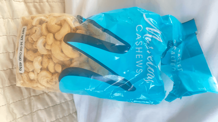 Marvelous Roasted Salted Cashews