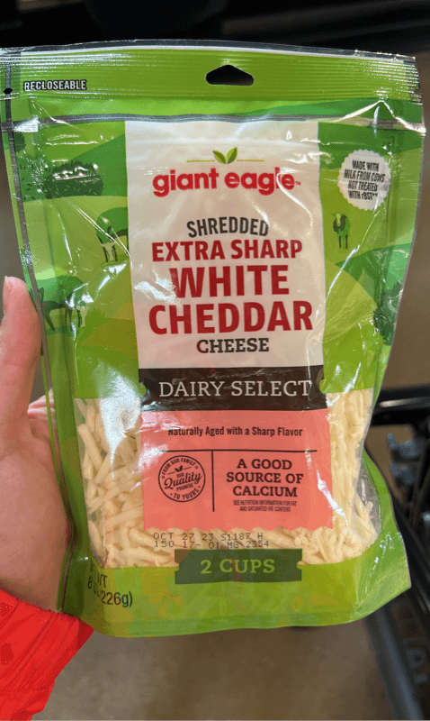 Giant Eagle Shredded Extra Sharp White Cheddar Cheese