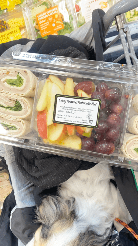 Taylor Farms Turkey Pinwheel Platter With Fruit