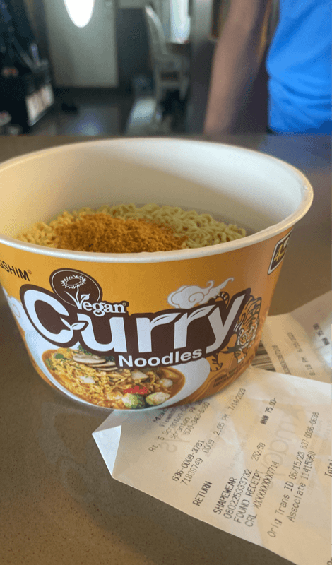 Nongshim Vegan Curry Ramen Noodles Bowl